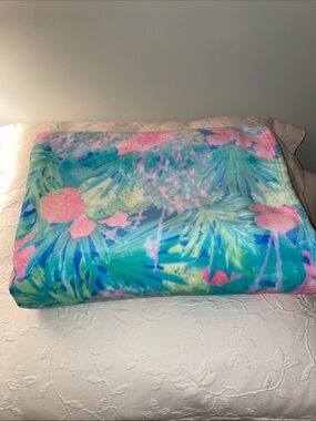Lilly Pulitzer Fleece Throw Blanket